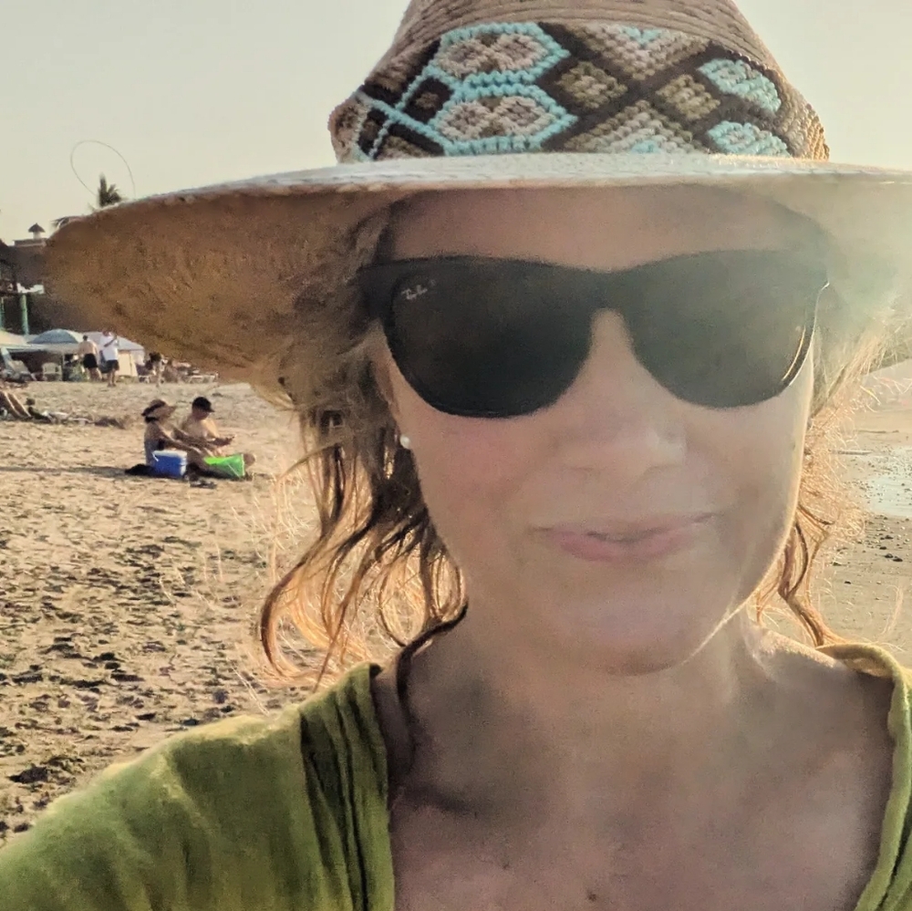 Meet your Posher, Melanie